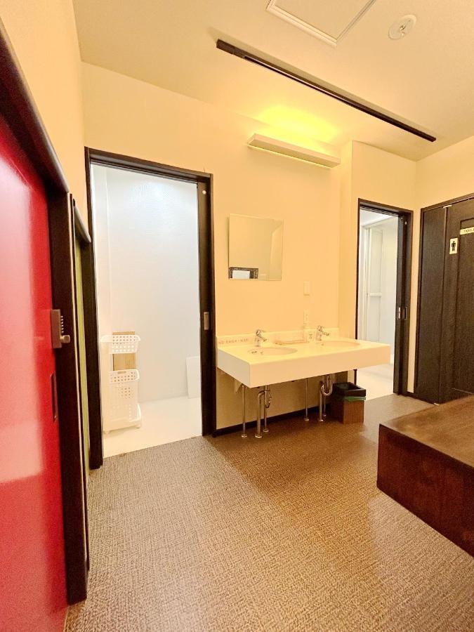 Sakuraya Nagoya: Antibacterial With Dual Bathrooms *